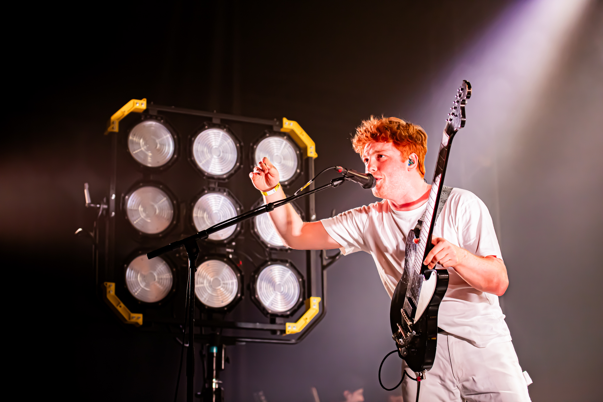 Equal Idiots @ Rock Herk, picture 17, photographed by Leen Verlinden - FrontView Magazine