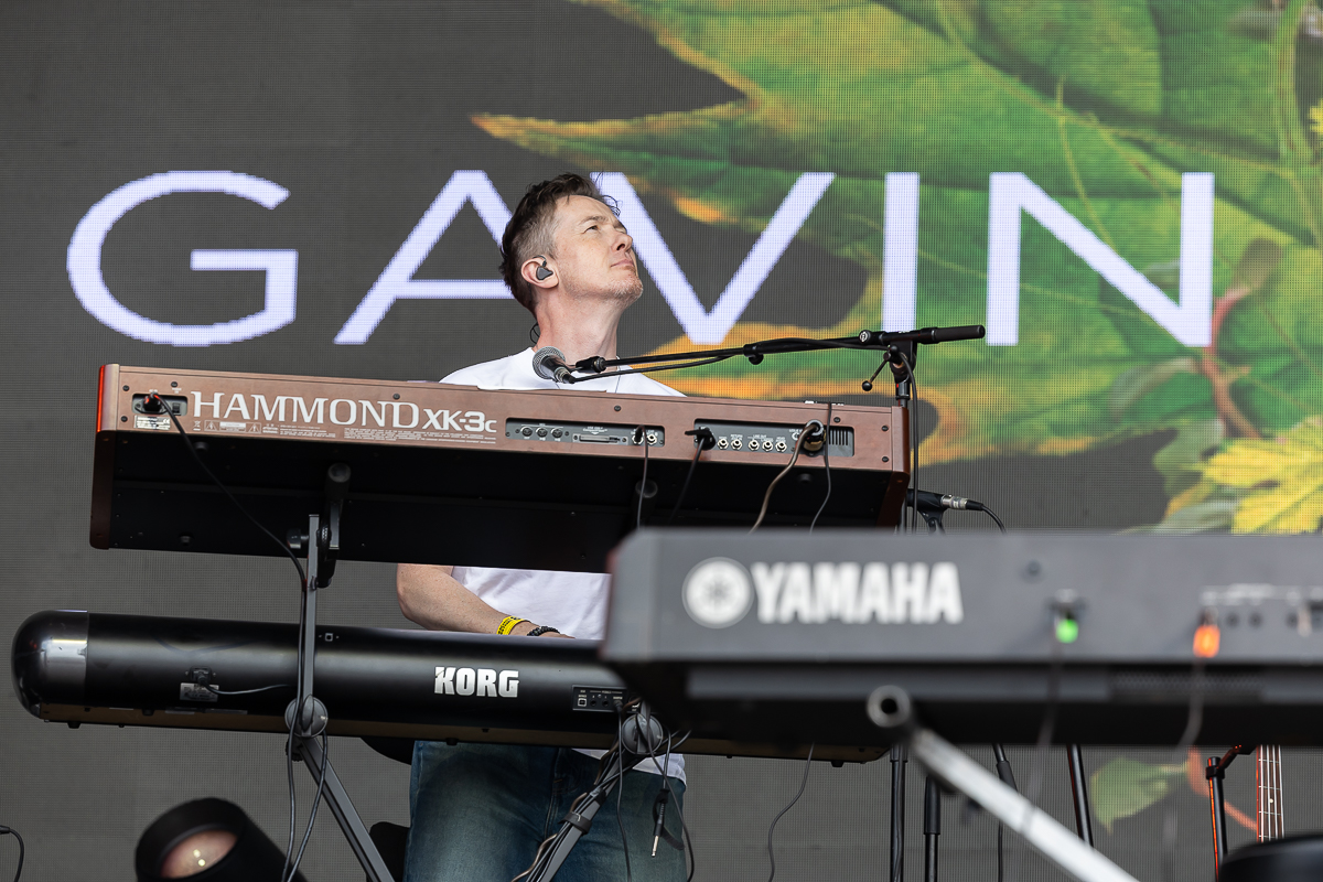 Gavin Degraw @ Beach Festival Nieuwpoort 2025, picture 3, photographed by Marc Verdonck - FrontView Magazine