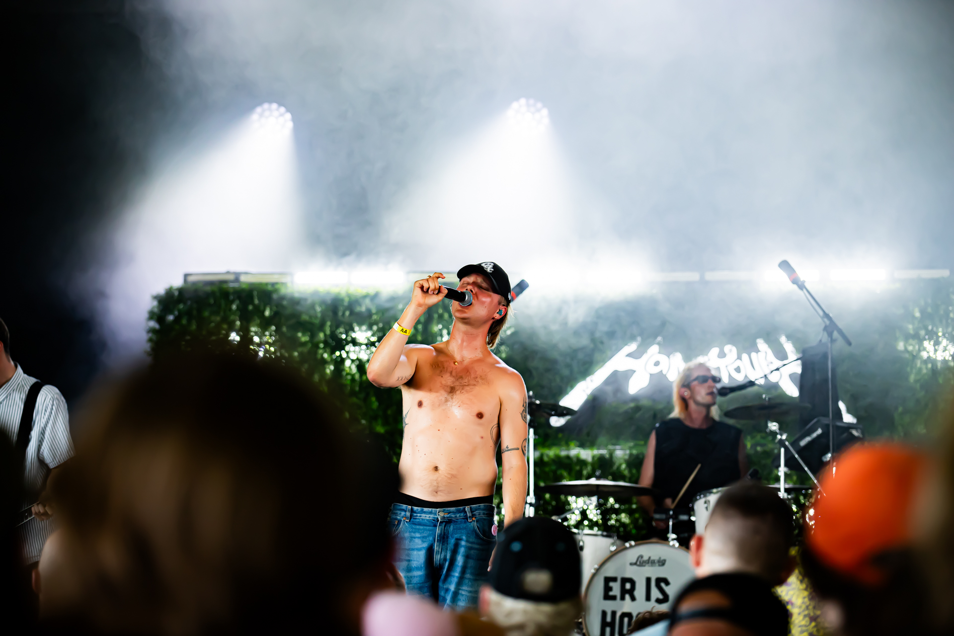 Hang Youth @ Rock Herk, picture 28, photographed by Leen Verlinden - FrontView Magazine