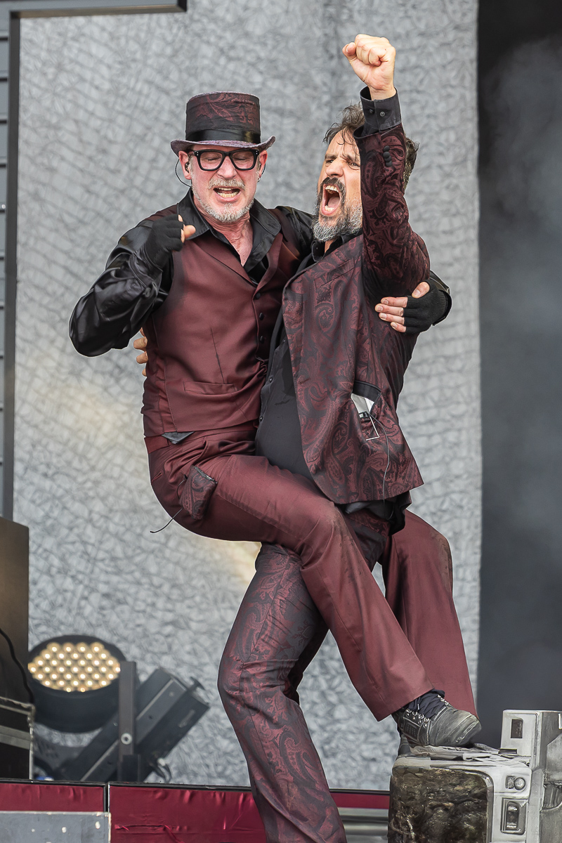 Les Truttes @ Beach Festival Nieuwpoort 2025, picture 24, photographed by Marc Verdonck - FrontView Magazine