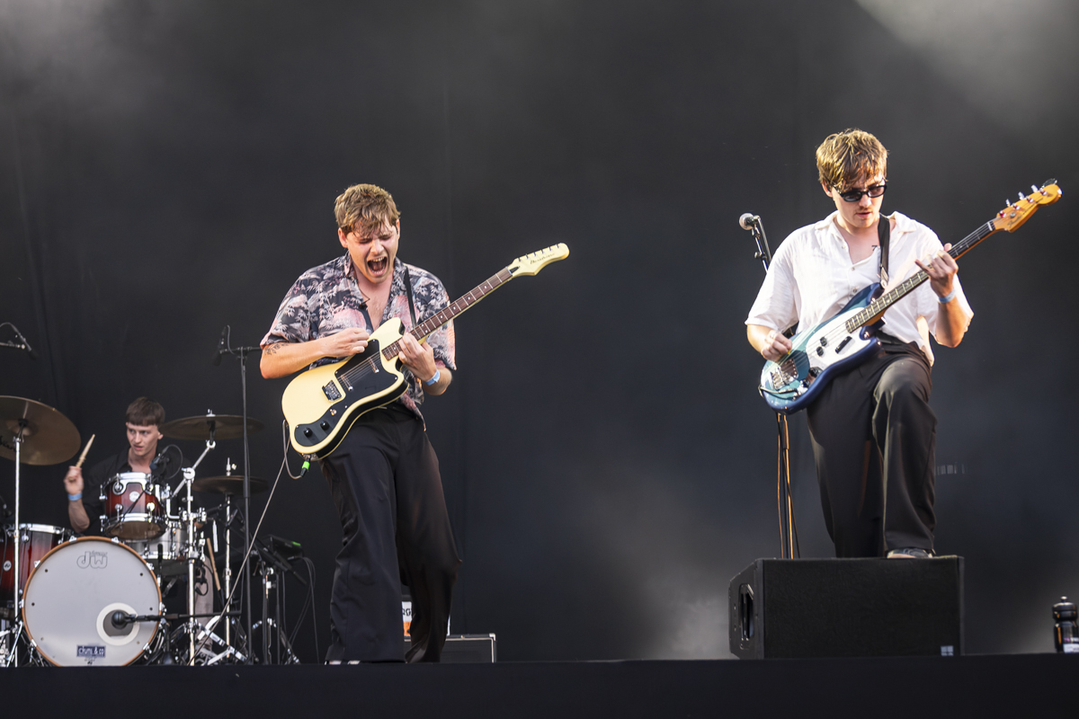 Pelican Dealer @ Kneistival, picture 13, photographed by Bart Janssens - FrontView Magazine