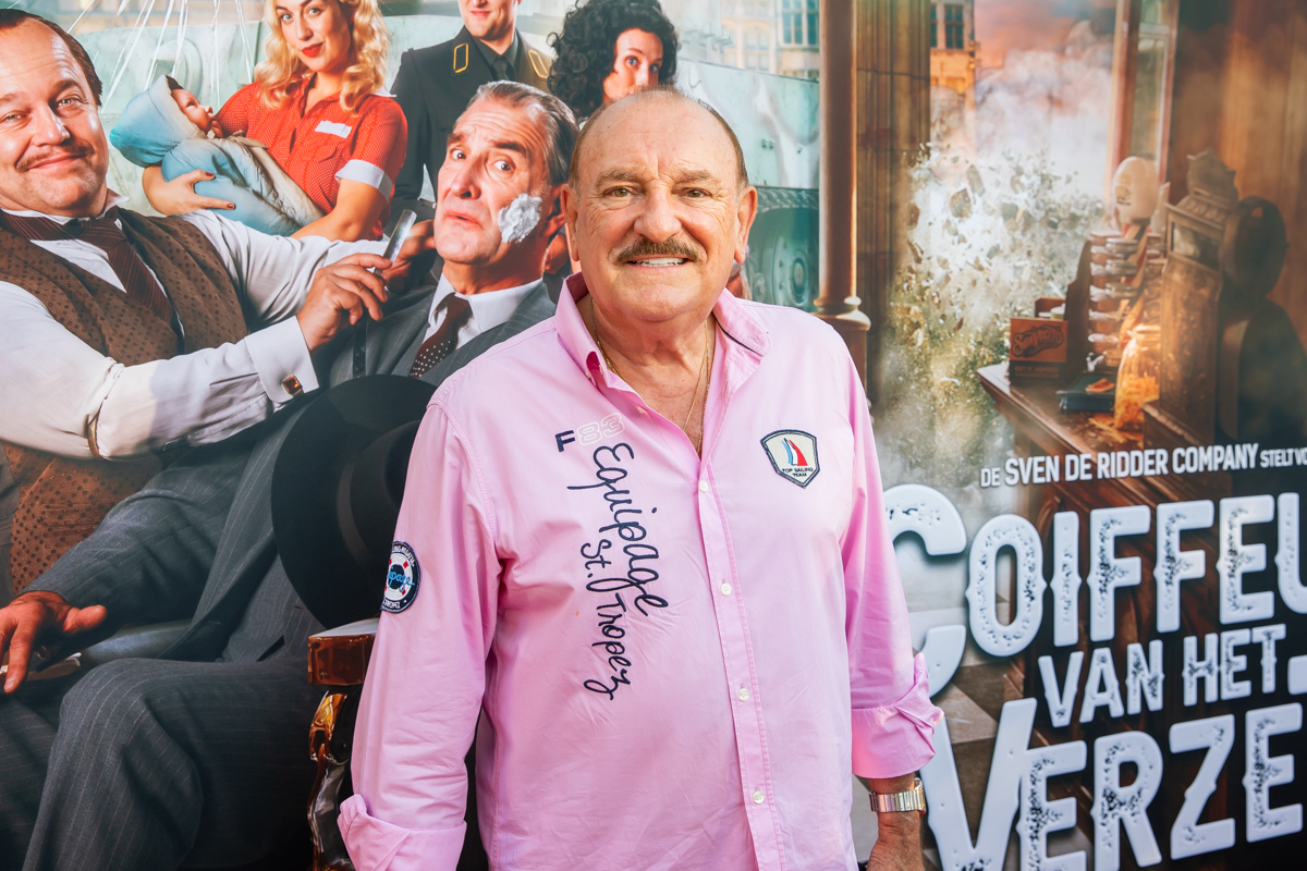 Première Coiffeur van het verzet @ Play Zuid, foto 4, foto's door Goele Bormans - FrontView Magazine