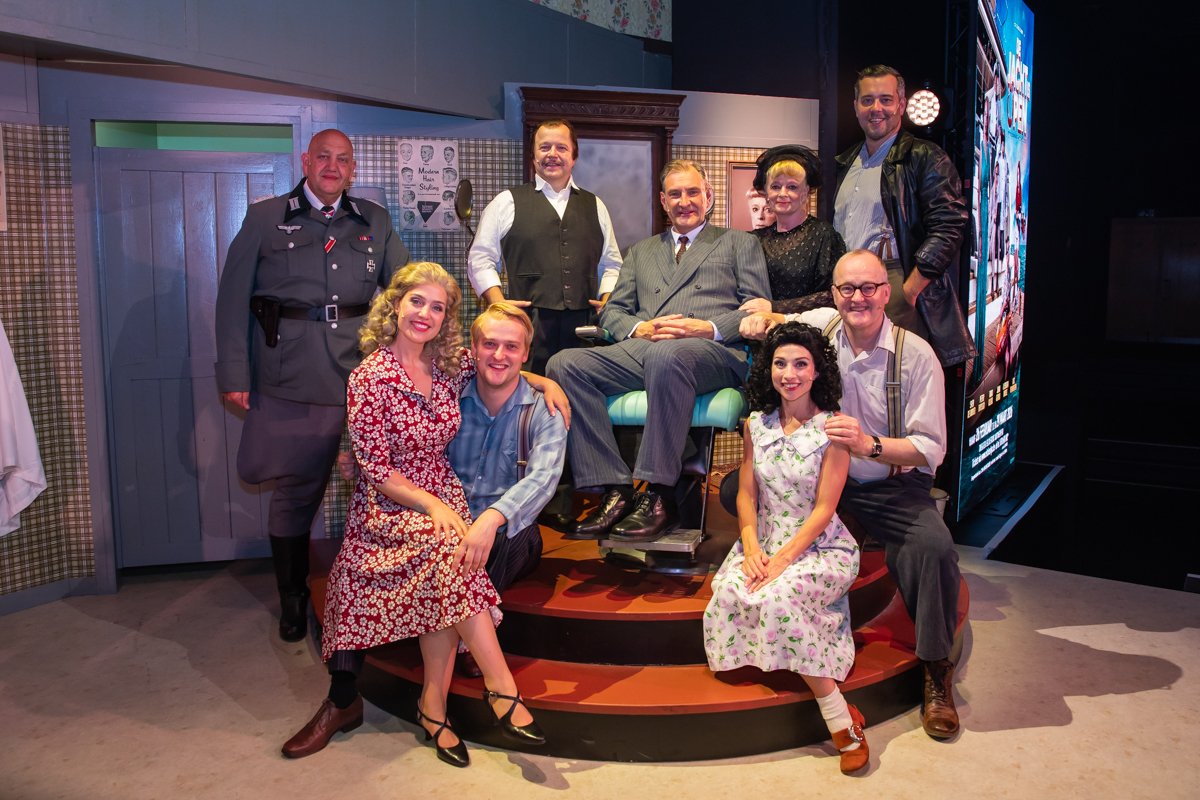 Première Coiffeur van het verzet @ Play Zuid, foto 31, foto's door Goele Bormans - FrontView Magazine