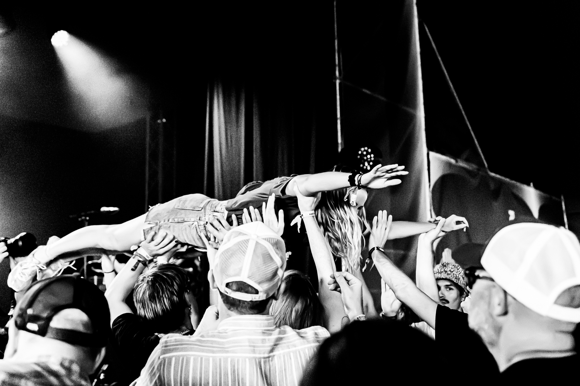 Sprints @ Rock Herk, picture 9, photographed by Leen Verlinden - FrontView Magazine