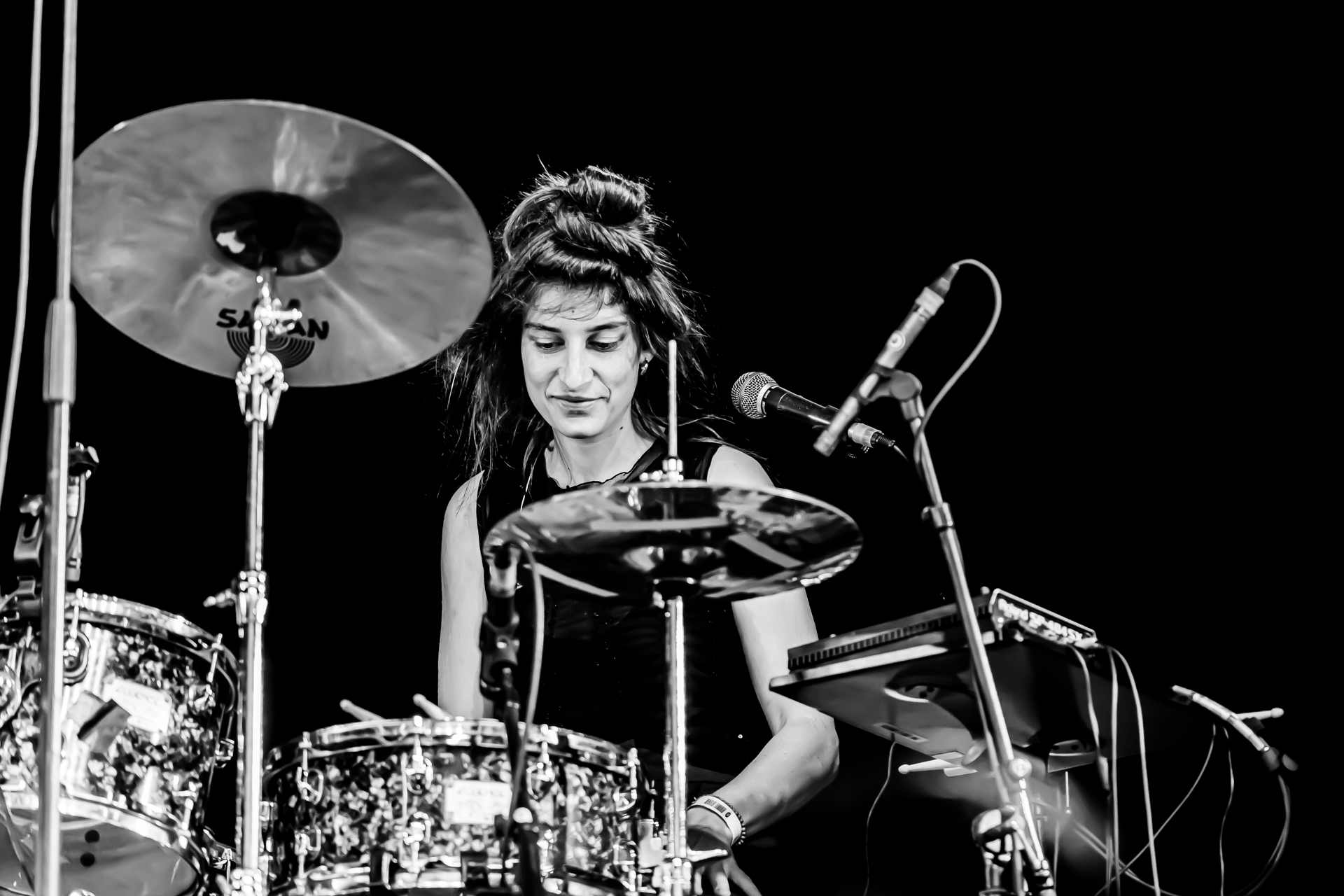 Uwase @ Rock Herk, picture 3, photographed by Leen Verlinden - FrontView Magazine