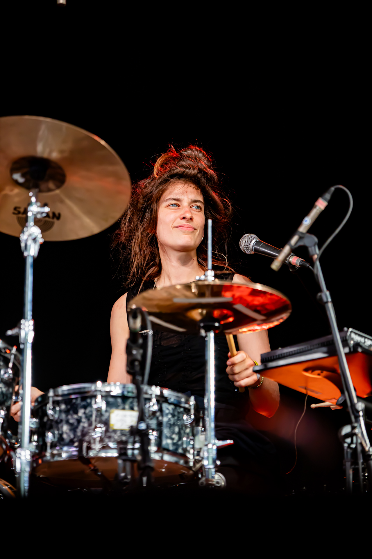 Uwase @ Rock Herk, picture 4, photographed by Leen Verlinden - FrontView Magazine