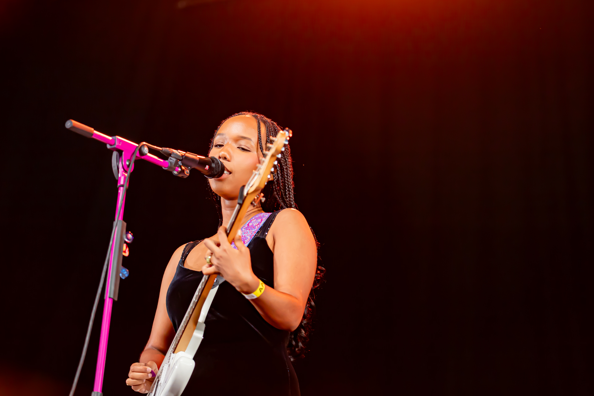 Uwase @ Rock Herk, picture 7, photographed by Leen Verlinden - FrontView Magazine