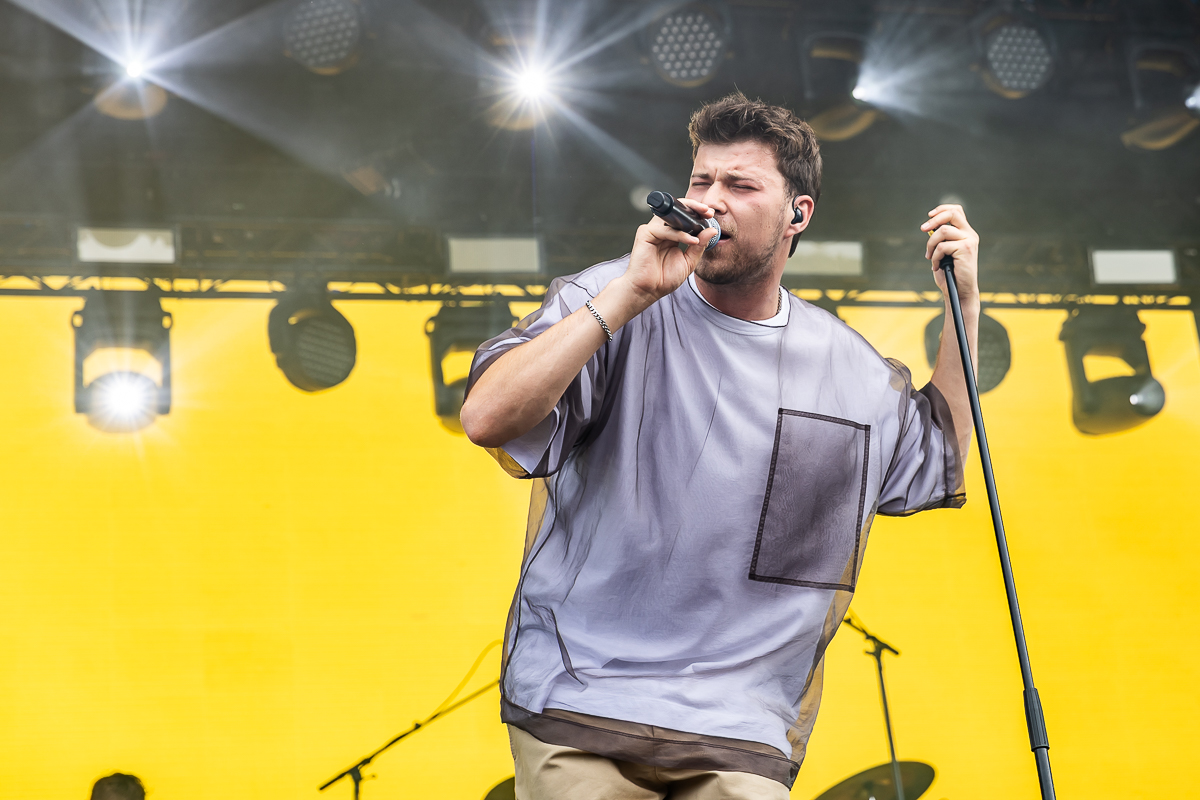 Berre @ Beach Festival Nieuwpoort 2025, picture 8, photographed by Marc Verdonck - FrontView Magazine
