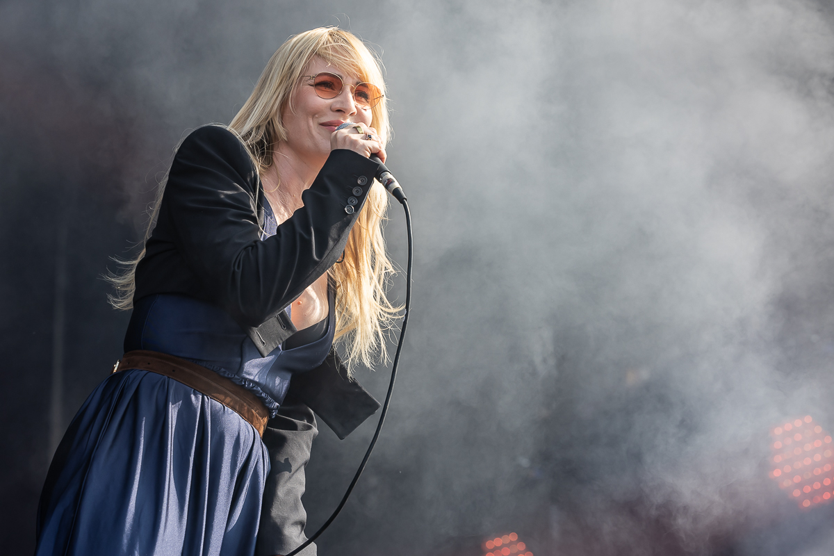 Natasha Bedingfield @ Beach Festival Nieuwpoort 2025, picture 10, photographed by Marc Verdonck - FrontView Magazine