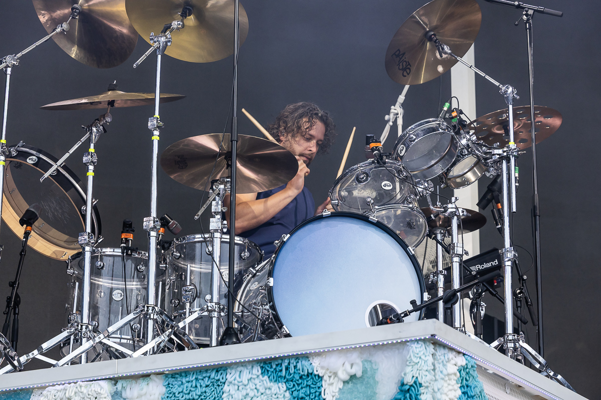 Pommelien Thijs @ Beach Festival Nieuwpoort 2025, picture 9, photographed by Marc Verdonck - FrontView Magazine