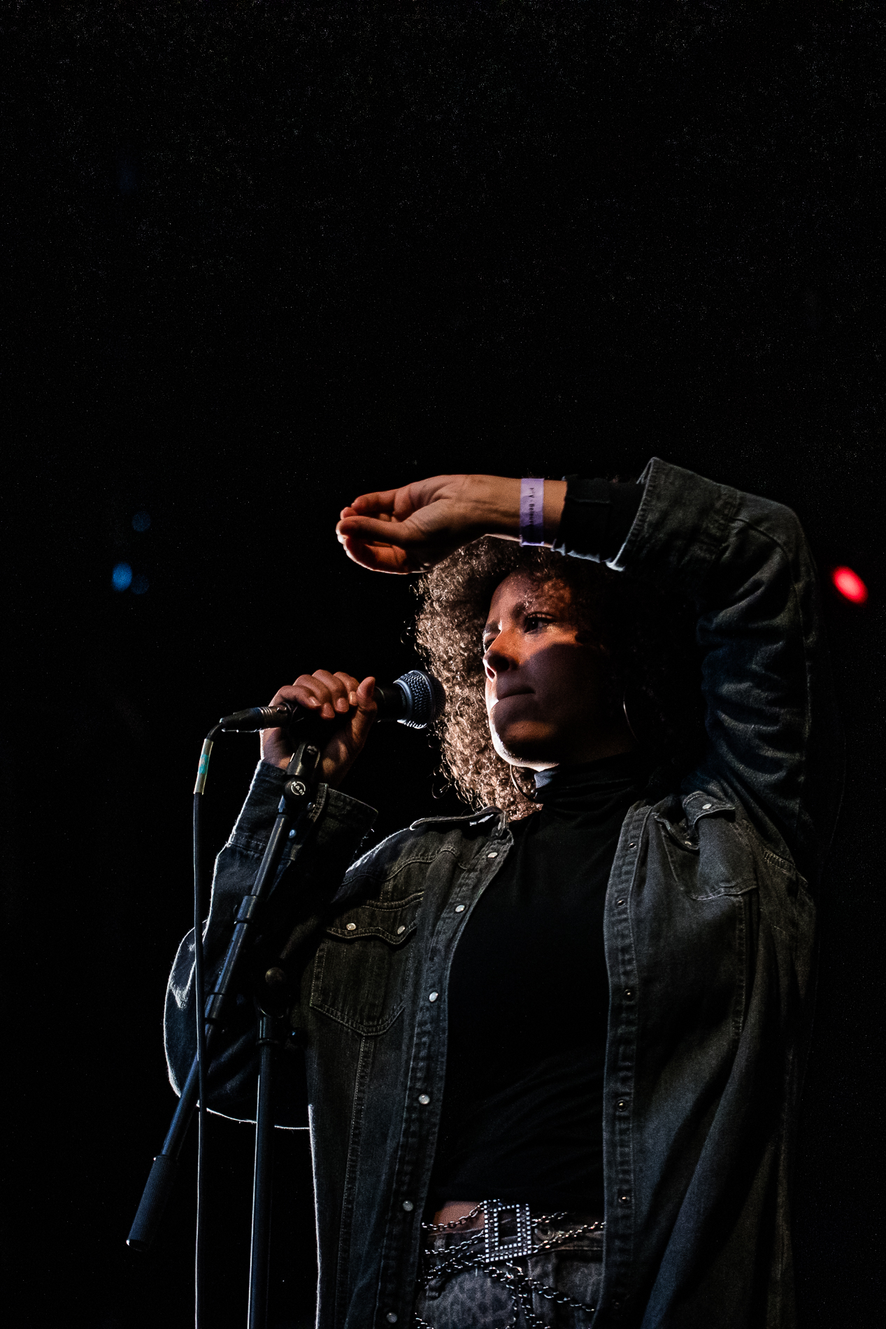 Adja @ Beleuvenissen, picture 19, photographed by Jürgen Bruynooghe - FrontView Magazine