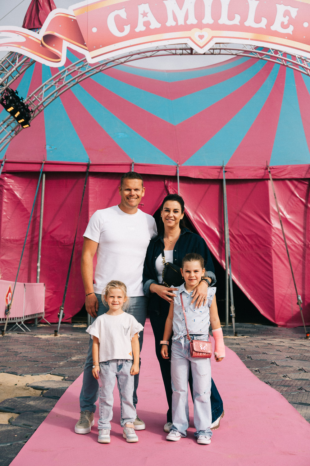 Circus Camille @ Klein Strand Oostende, picture 29, photographed by Sylvie De Meyer - FrontView Magazine