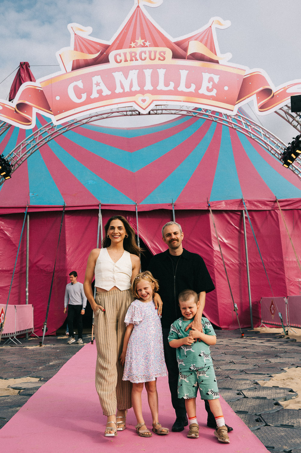 Circus Camille @ Klein Strand Oostende, picture 32, photographed by Sylvie De Meyer - FrontView Magazine