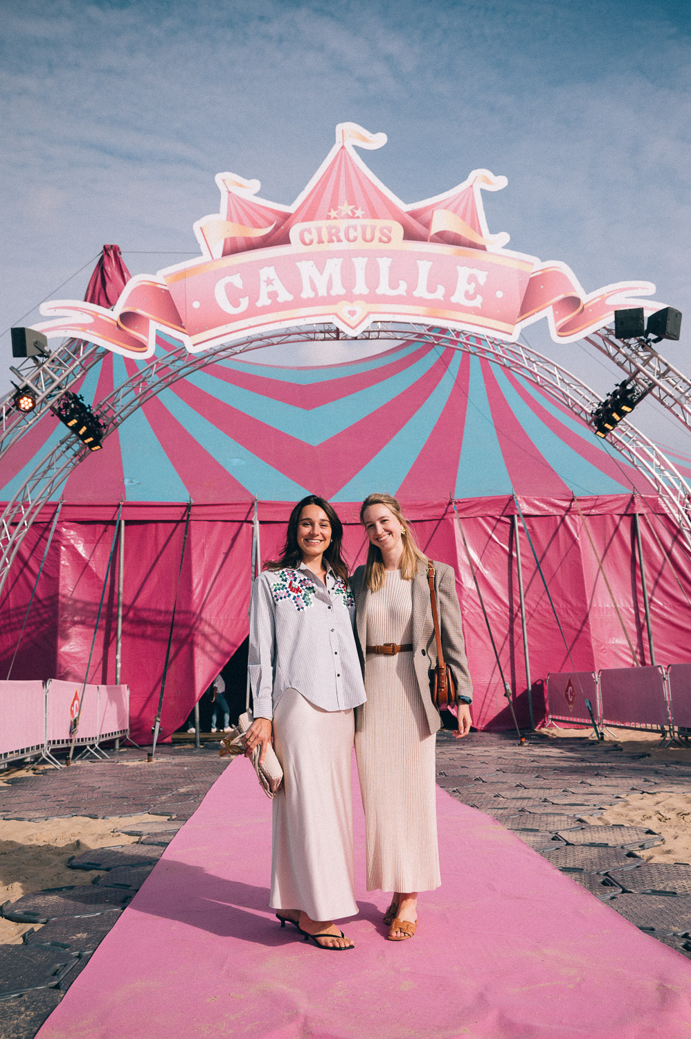 Circus Camille @ Klein Strand Oostende, picture 40, photographed by Sylvie De Meyer - FrontView Magazine