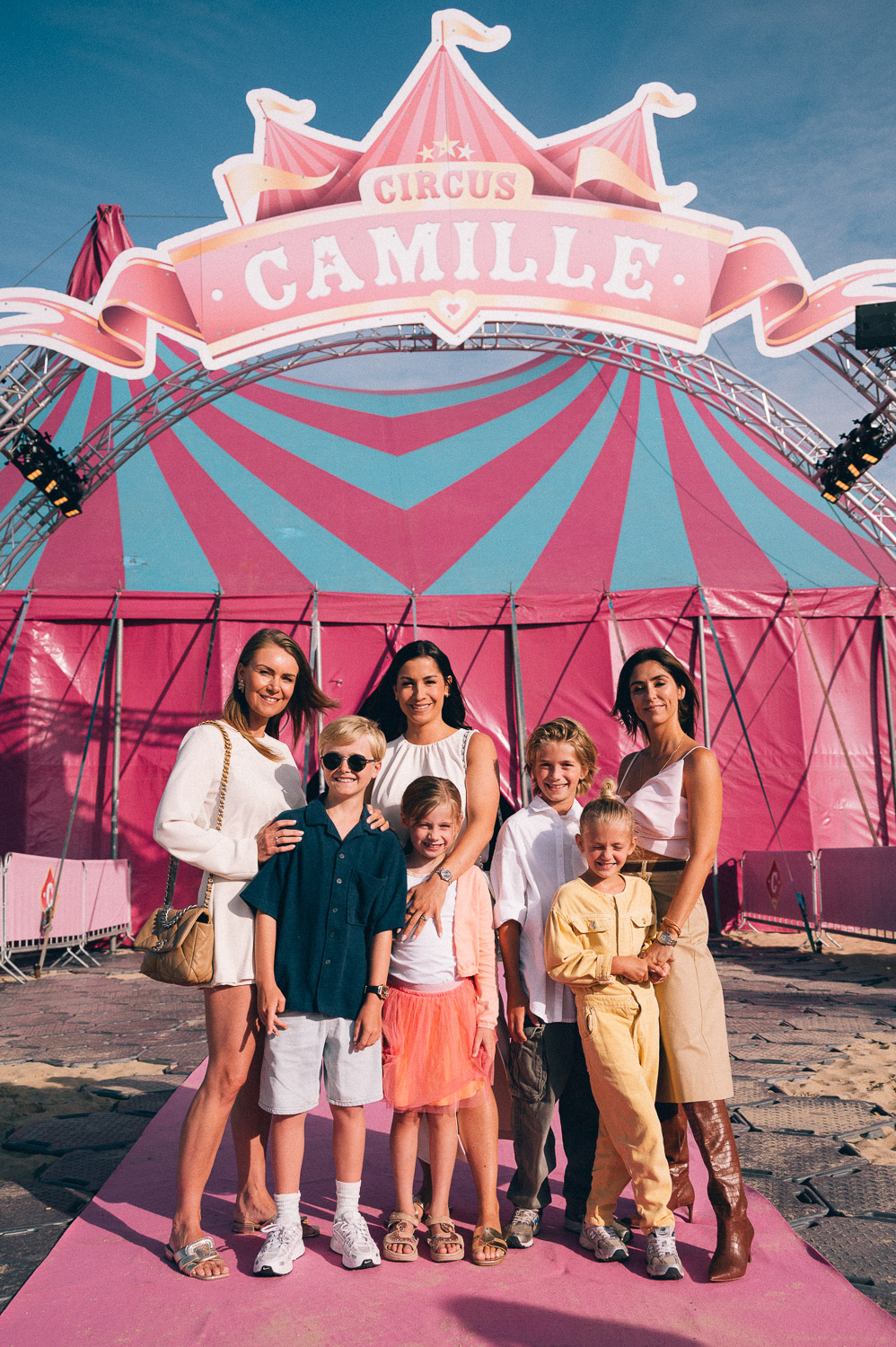 Circus Camille @ Klein Strand Oostende, picture 54, photographed by Sylvie De Meyer - FrontView Magazine