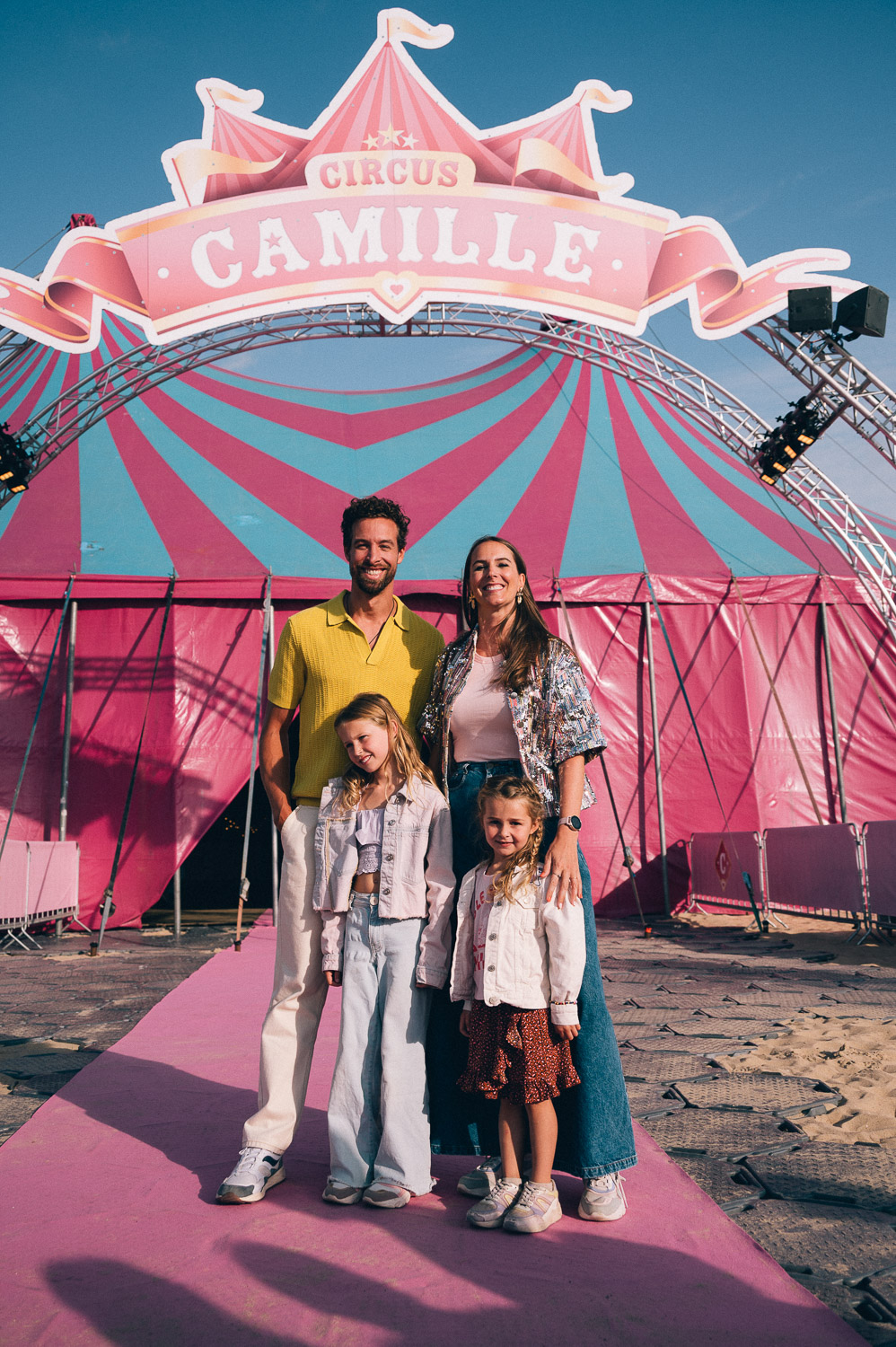 Circus Camille @ Klein Strand Oostende, picture 64, photographed by Sylvie De Meyer - FrontView Magazine