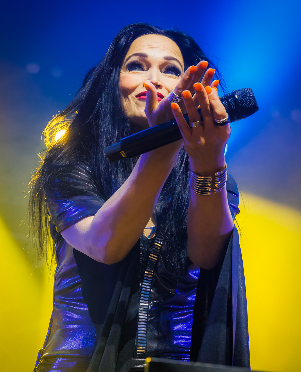 Tarja Live @ 013, picture 13, photographed by Paul Jongeneelen - FrontView Magazine
