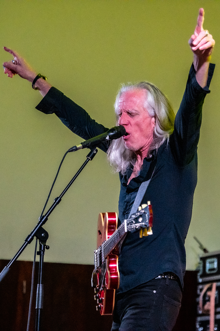 Guy Swinnen Band @ Parkies Maasmechelen, picture 11, photographed by Anoek Houben - FrontView Magazine