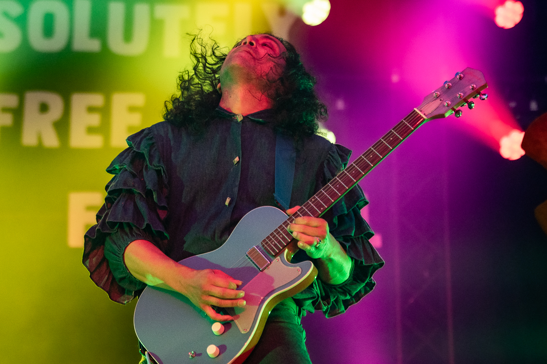 Deerhoof @ AFF, foto 10, foto's door Anoek Houben - FrontView Magazine
