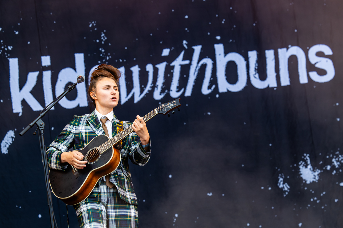 Kids With Buns @ Suikerrock, picture 3, photographed by Dorien Goetschalckx - FrontView Magazine