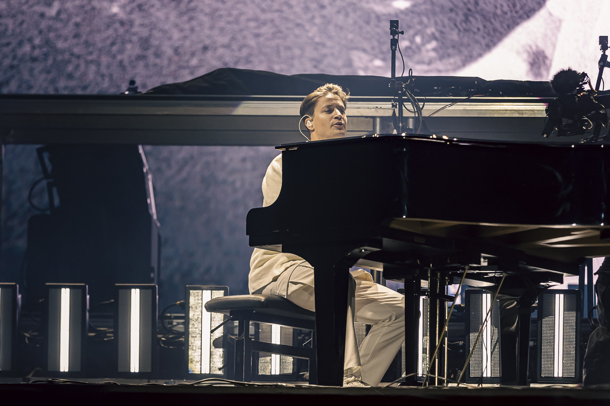 Kygo @ Lokerse Feesten, picture 1, photographed by Peter Smet - FrontView Magazine