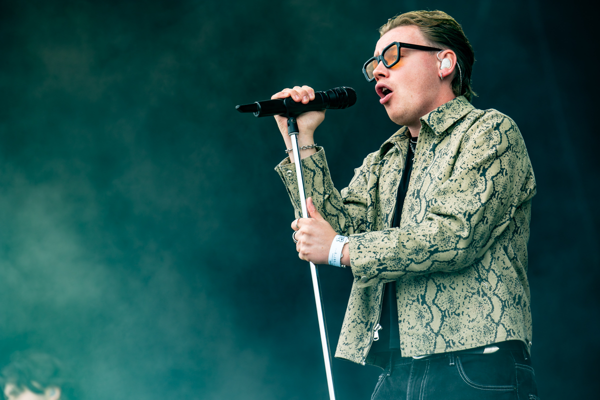 Only The Poets @ Suikerrock, picture 3, photographed by Dorien Goetschalckx - FrontView Magazine