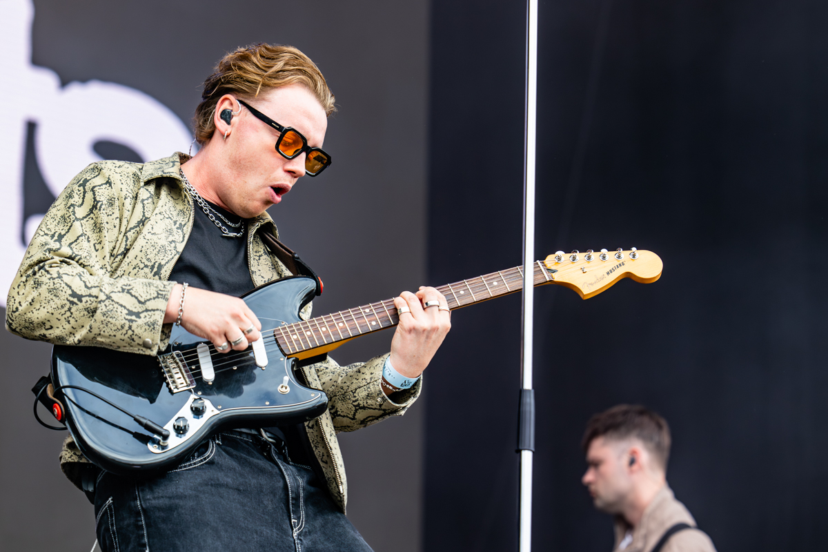 Only The Poets @ Suikerrock, picture 12, photographed by Dorien Goetschalckx - FrontView Magazine