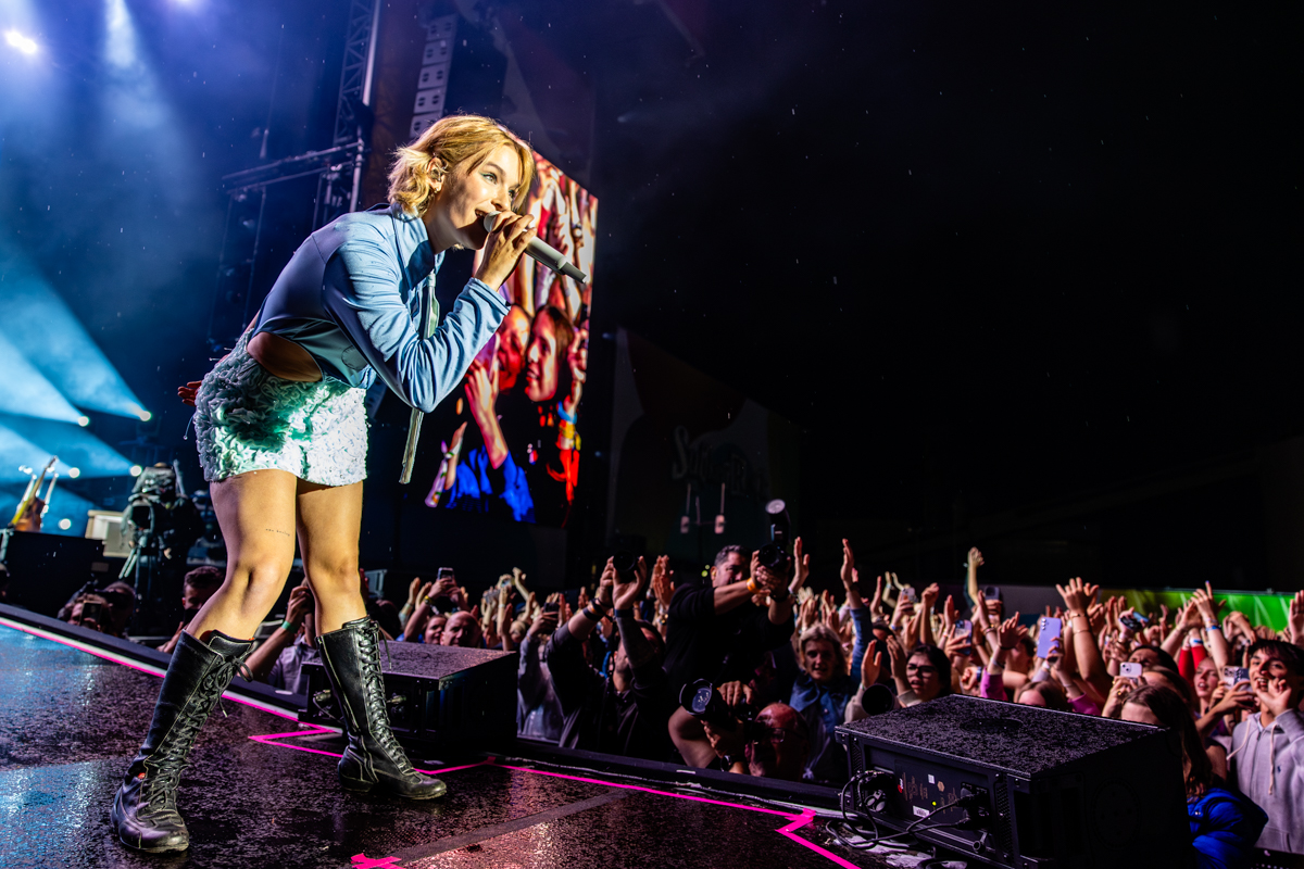 Pommelien Thijs @ Suikerrock, picture 9, photographed by Dorien Goetschalckx - FrontView Magazine