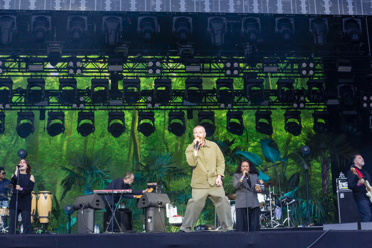 Arsenal @ Lokerse Feesten 2025, foto 2, foto's door Edwin Houdevelt - FrontView Magazine