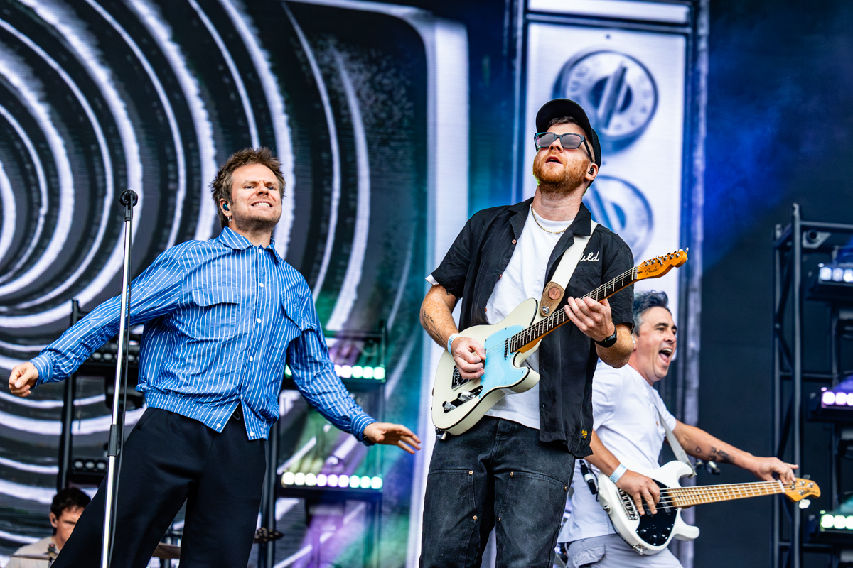 Enter Shikari @ Lokerse Feesten, picture 3, photographed by Dorien Goetschalckx - FrontView Magazine