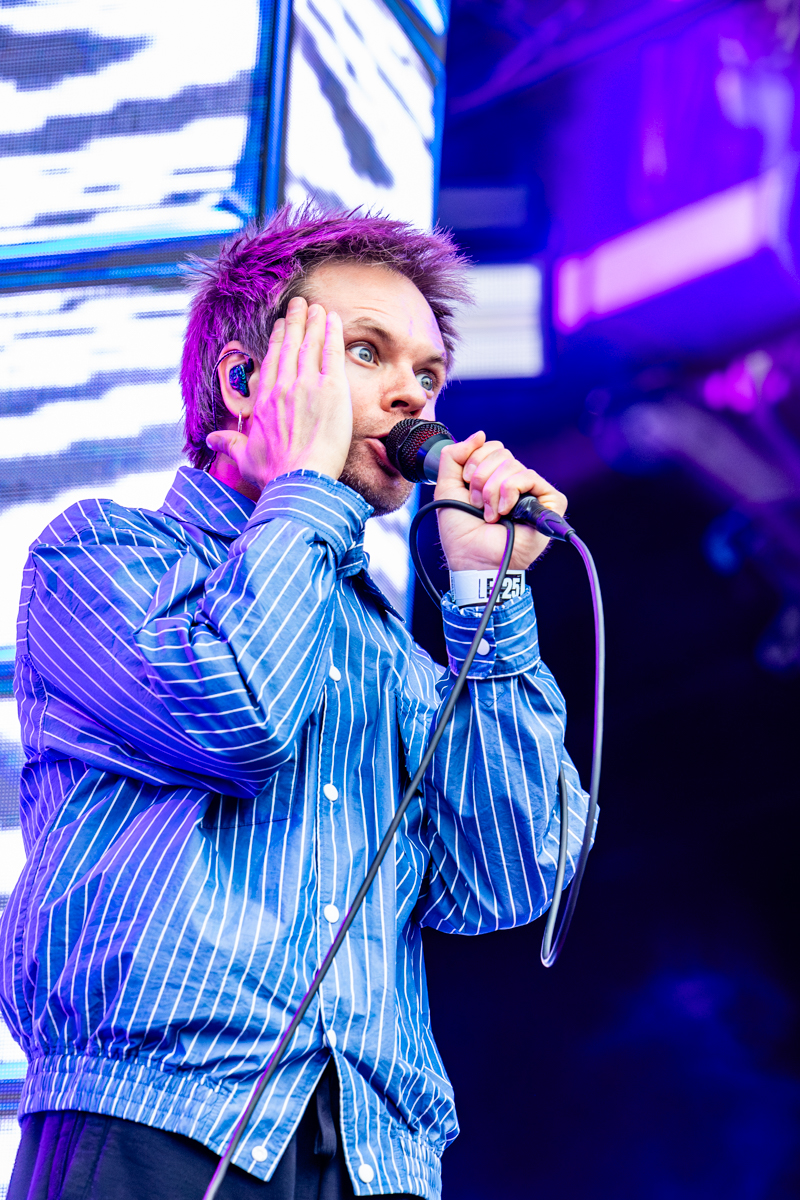 Enter Shikari @ Lokerse Feesten, picture 15, photographed by Dorien Goetschalckx - FrontView Magazine