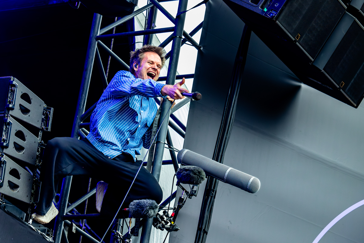 Enter Shikari @ Lokerse Feesten, picture 24, photographed by Dorien Goetschalckx - FrontView Magazine