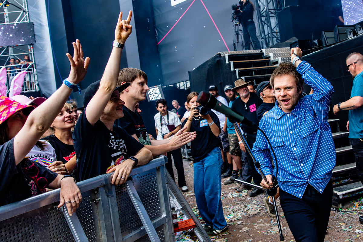 Enter Shikari @ Lokerse Feesten, picture 25, photographed by Dorien Goetschalckx - FrontView Magazine