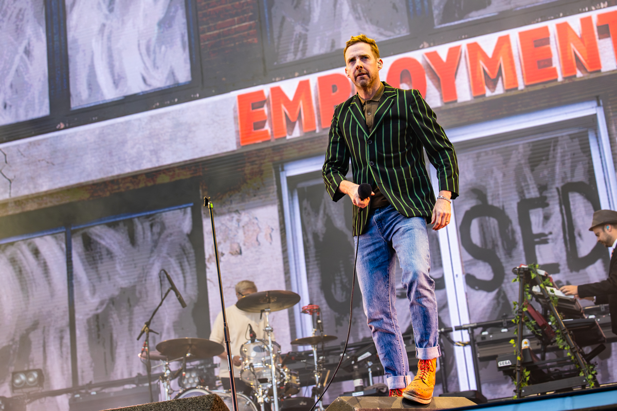 Kaiser Chiefs @ Suikerrock, picture 4, photographed by Dorien Goetschalckx - FrontView Magazine