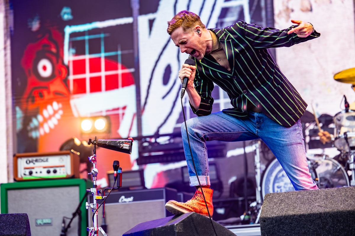 Kaiser Chiefs @ Suikerrock, picture 5, photographed by Dorien Goetschalckx - FrontView Magazine