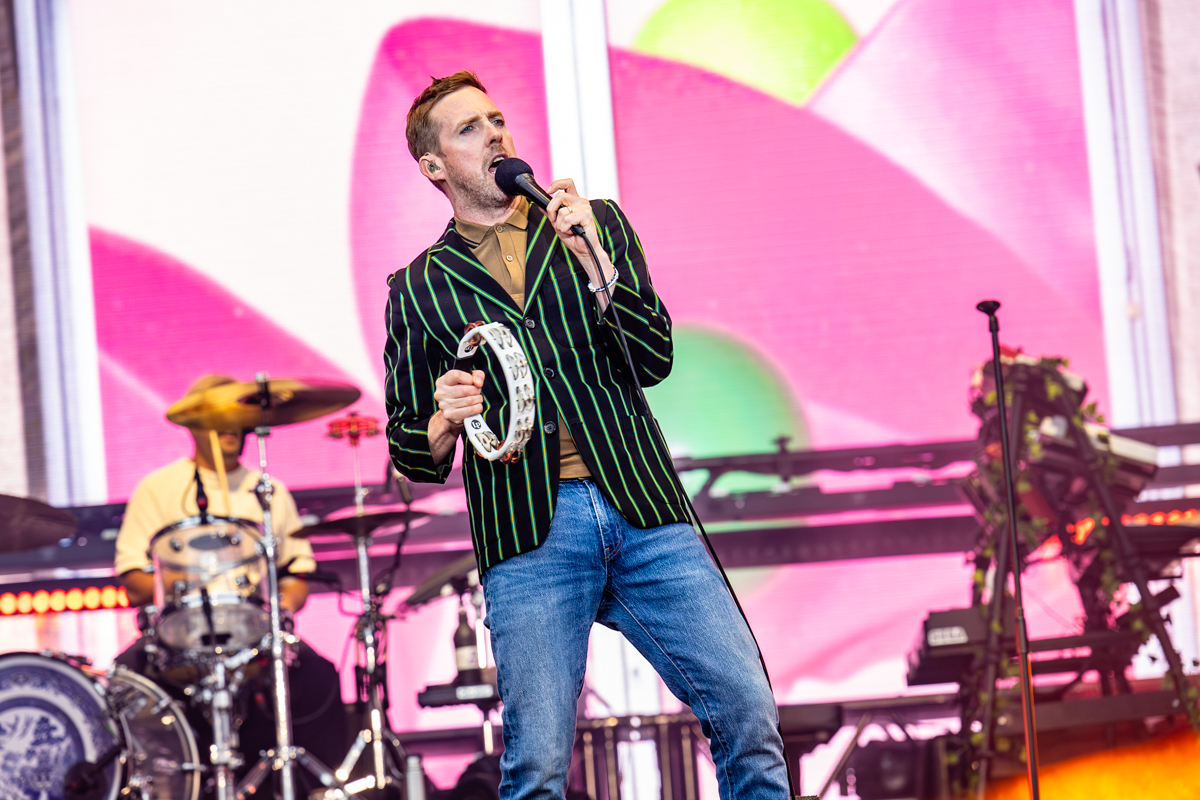 Kaiser Chiefs @ Suikerrock, picture 13, photographed by Dorien Goetschalckx - FrontView Magazine