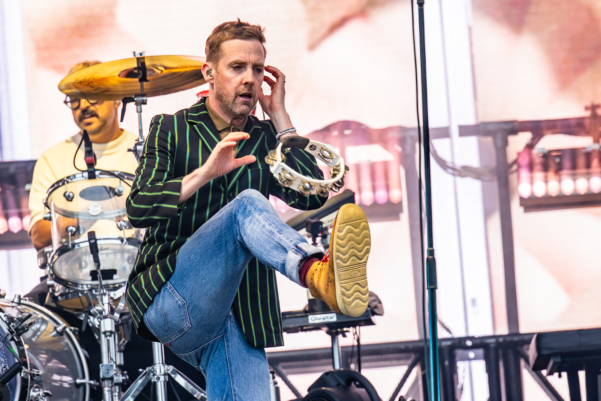 Kaiser Chiefs @ Suikerrock, picture 14, photographed by Dorien Goetschalckx - FrontView Magazine