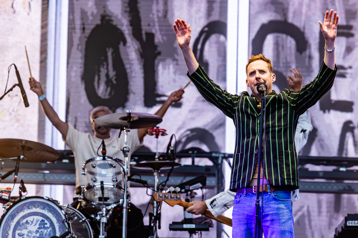 Kaiser Chiefs @ Suikerrock, picture 15, photographed by Dorien Goetschalckx - FrontView Magazine