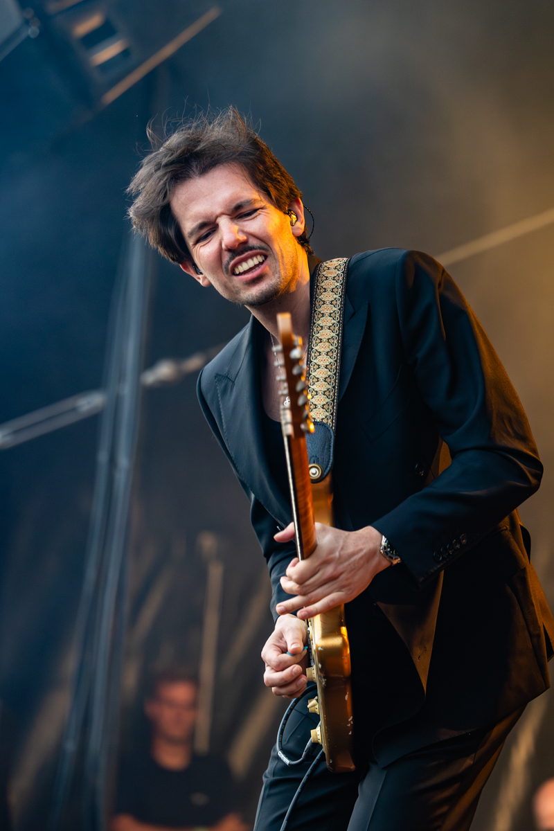 Milo Meskens @ Suikerrock, picture 1, photographed by Dorien Goetschalckx - FrontView Magazine