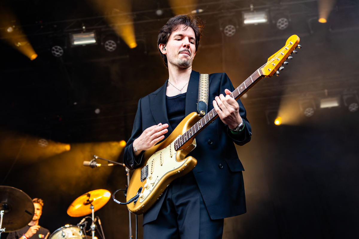 Milo Meskens @ Suikerrock, picture 7, photographed by Dorien Goetschalckx - FrontView Magazine