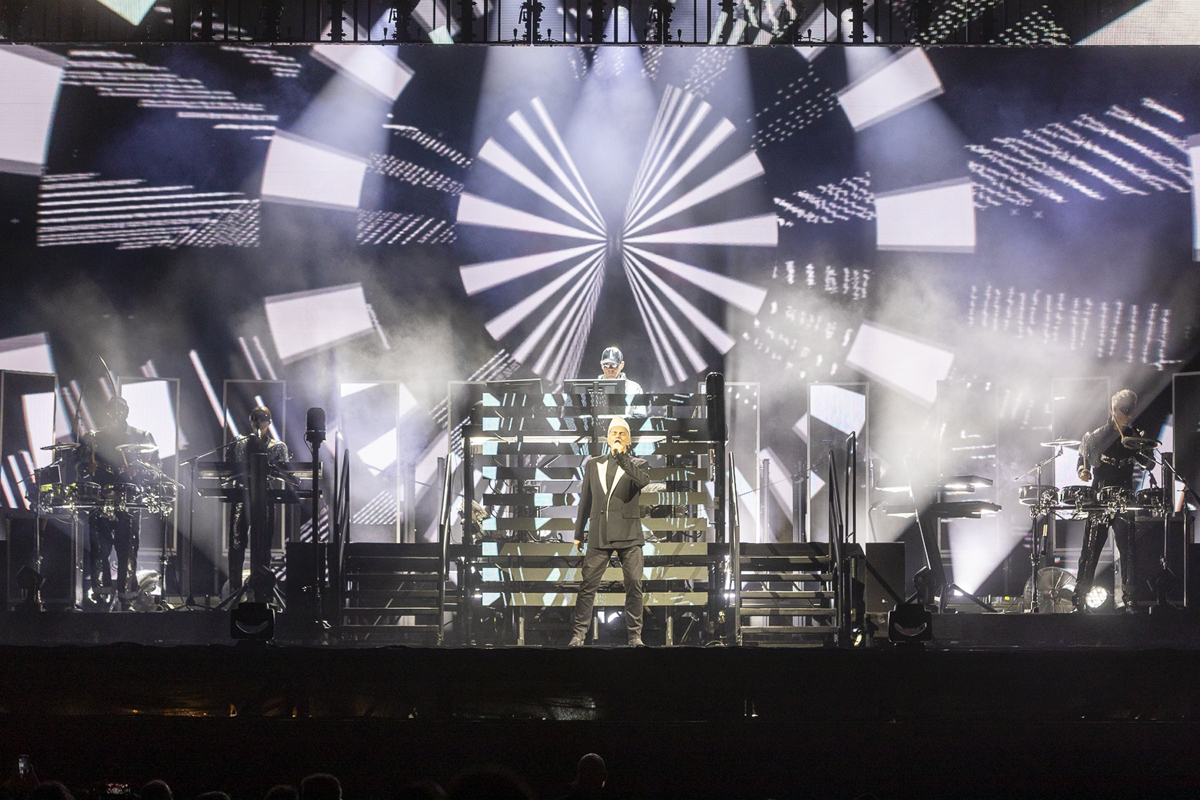 Pet Shop Boys @ Lokerse Feesten 2025, foto 11, foto's door Edwin Houdevelt - FrontView Magazine