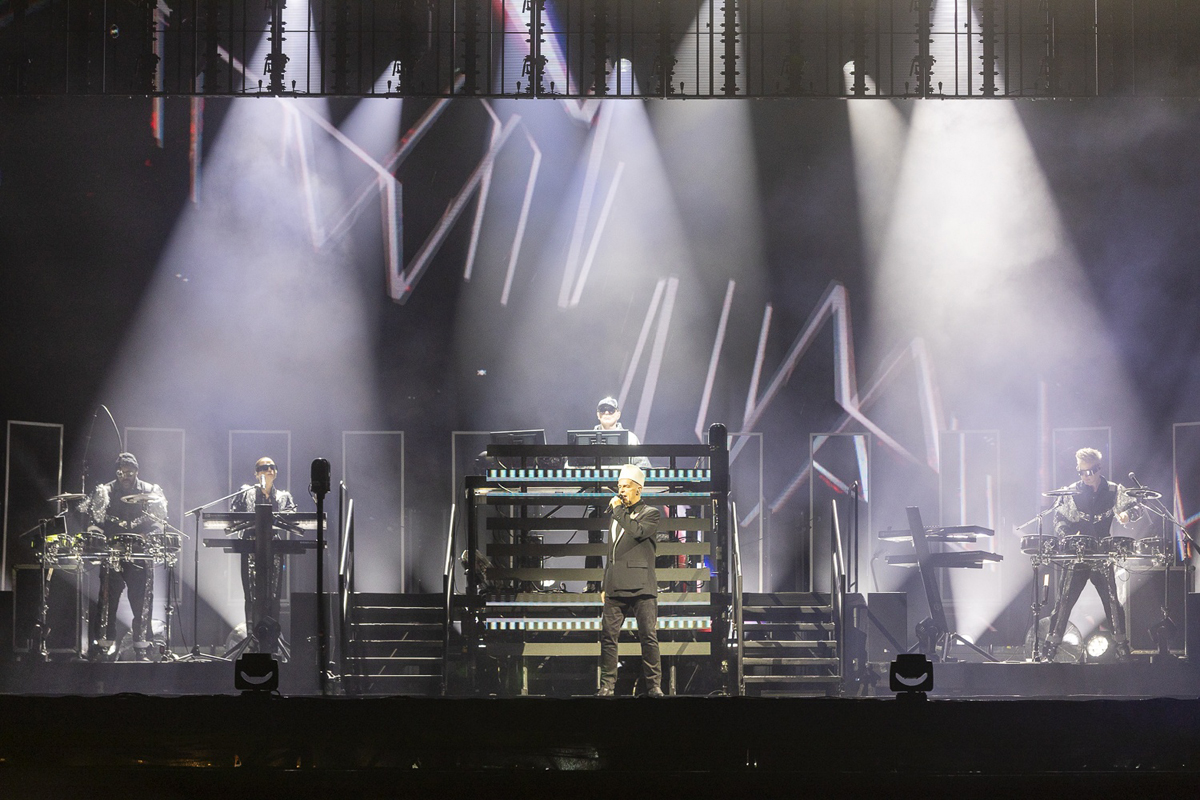 Pet Shop Boys @ Lokerse Feesten 2025, foto 16, foto's door Edwin Houdevelt - FrontView Magazine