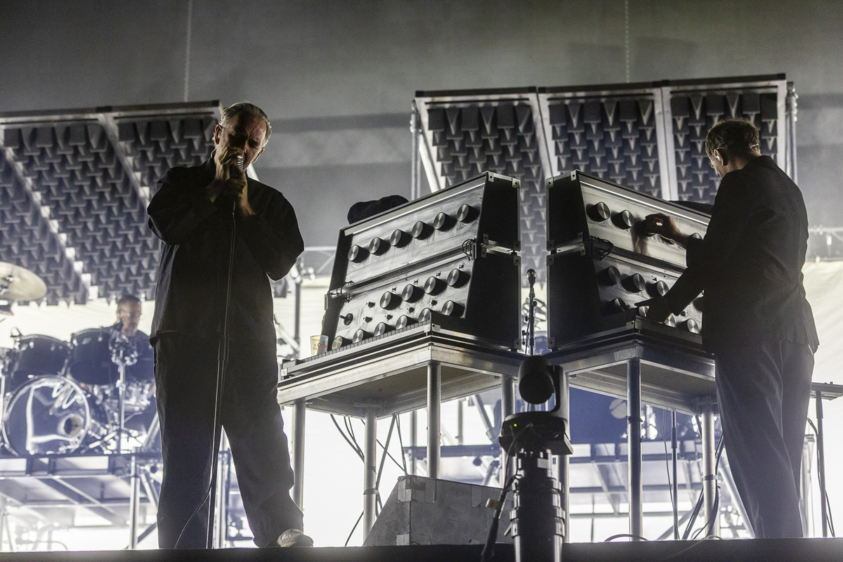 Soulwax @ Lokerse Feesten 2025, foto 8, foto's door Edwin Houdevelt - FrontView Magazine