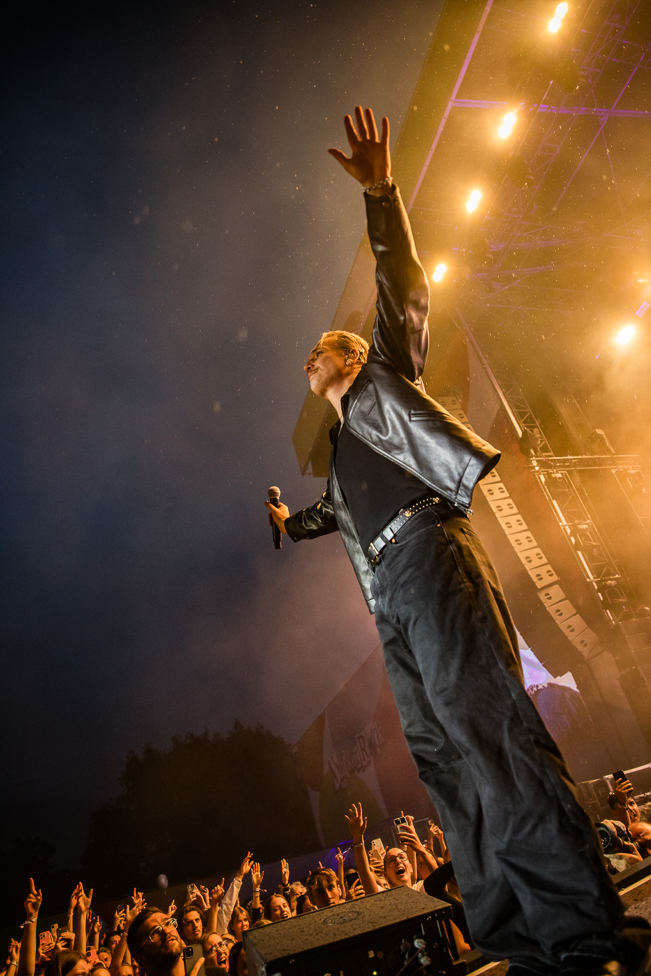 Goldband @ Suikerrock, picture 27, photographed by Jürgen Bruynooghe - FrontView Magazine