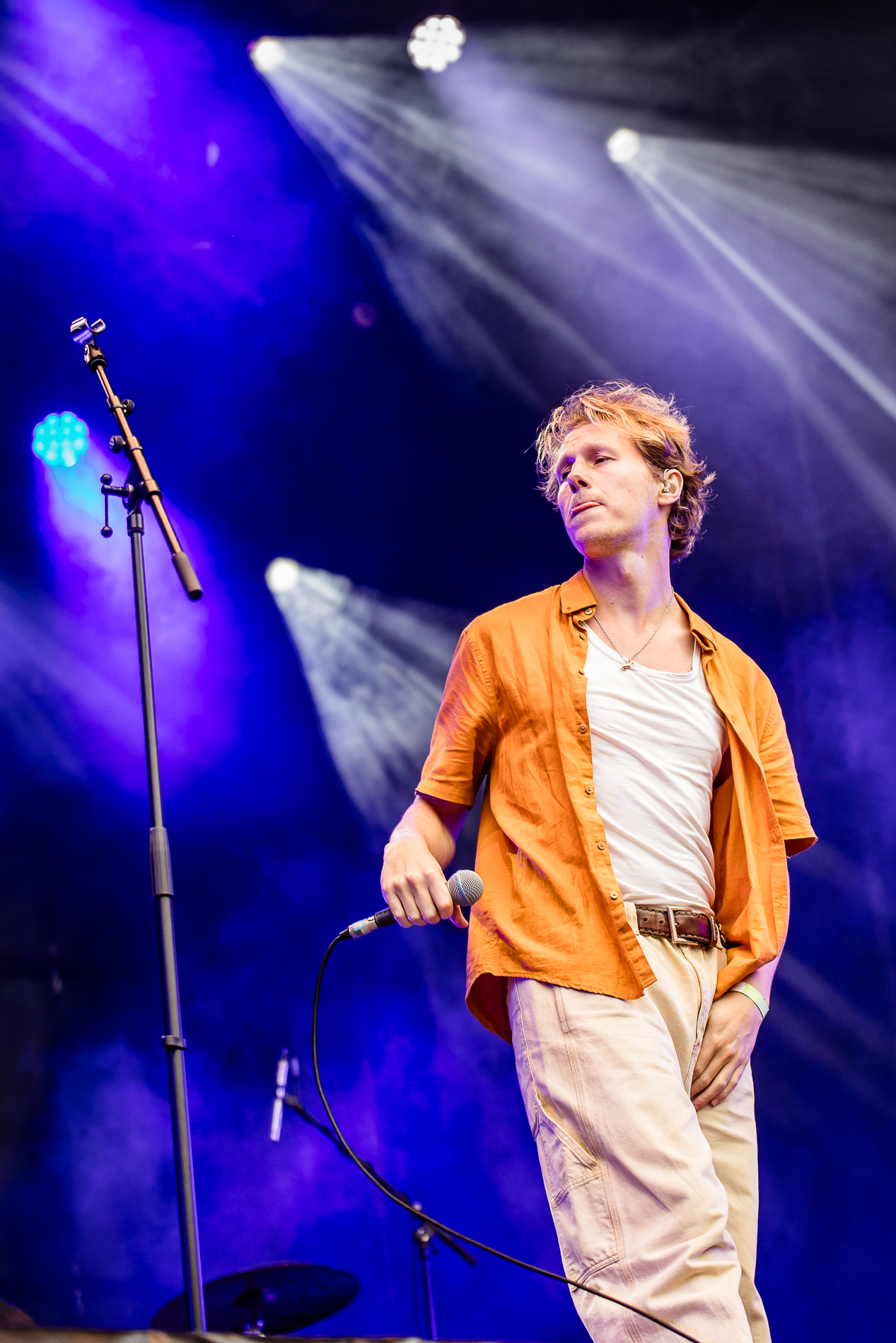 Guusje @ Beleuvenissen, picture 7, photographed by Jürgen Bruynooghe - FrontView Magazine