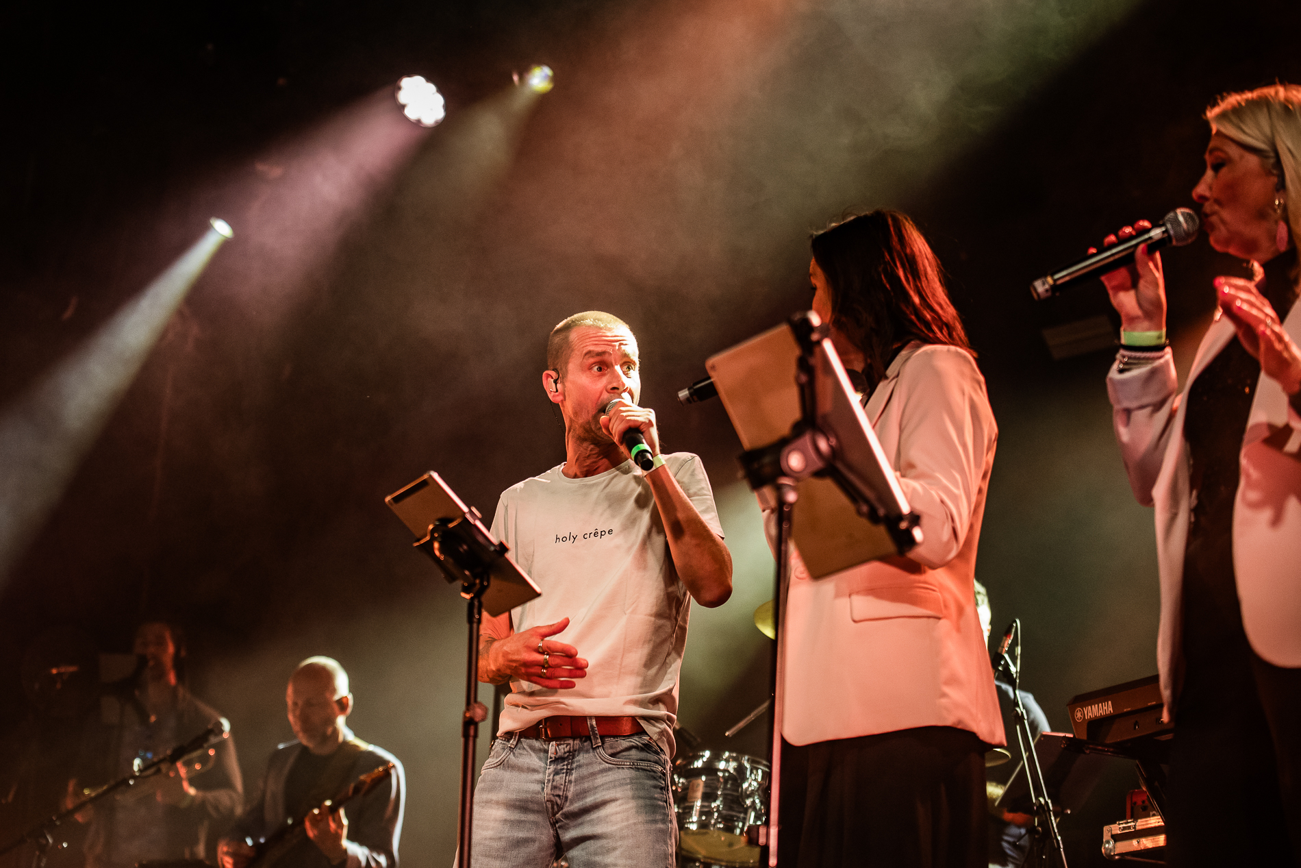 Margriet Hermans, Garry Hagger, Luc Steeno & Sam Gooris @ Beleuvenissen, picture 48, photographed by Jürgen Bruynooghe - FrontView Magazine