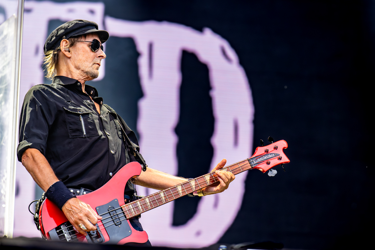 The Damned @ Lokerse Feesten, picture 4, photographed by Dorien Goetschalckx - FrontView Magazine