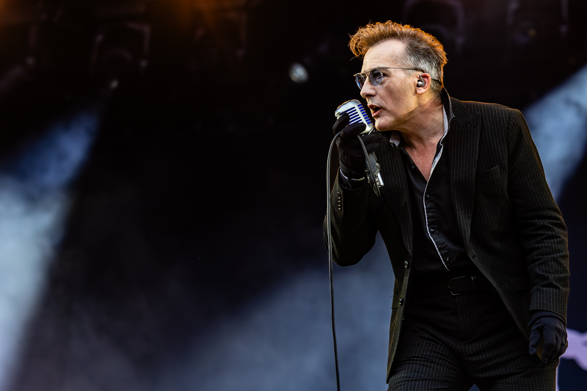 The Damned @ Lokerse Feesten, picture 11, photographed by Dorien Goetschalckx - FrontView Magazine