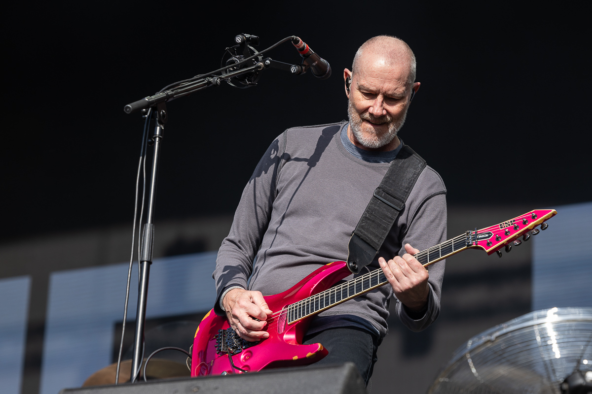 Helmet @ Lokerse Feesten, picture 1, photographed by David Johnson - FrontView Magazine