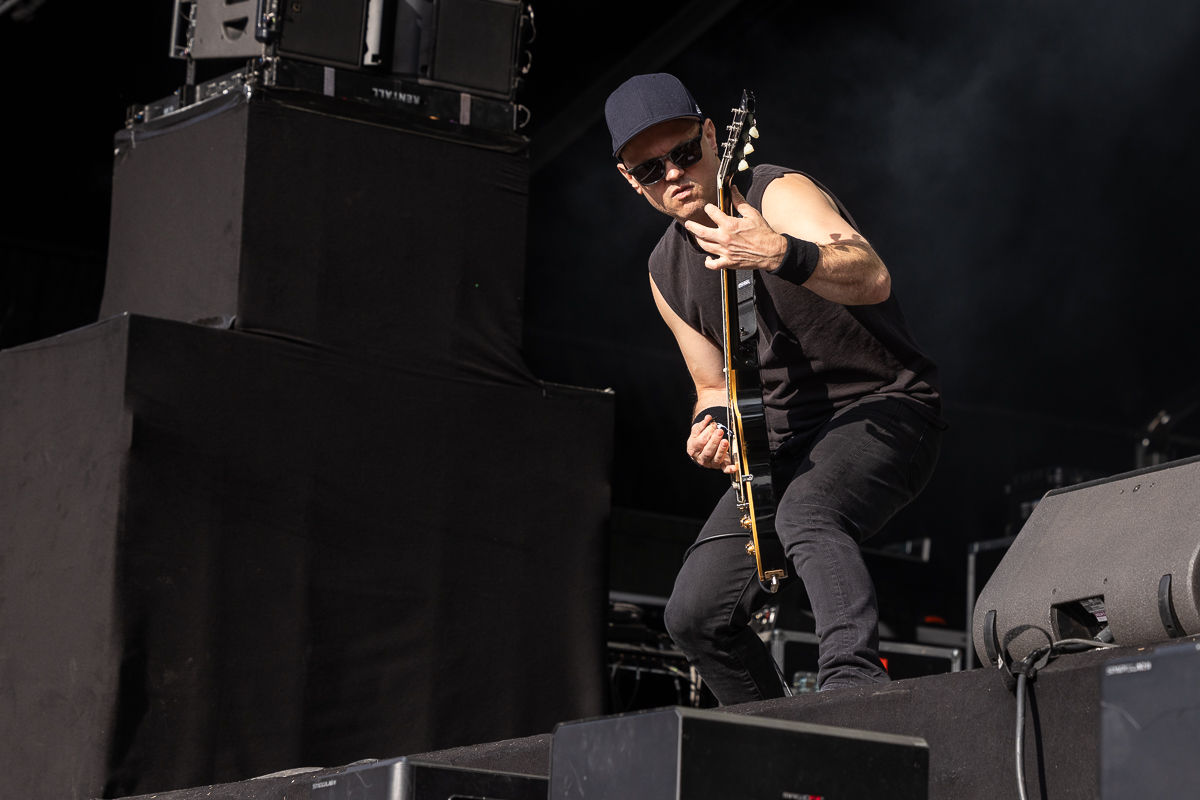 Helmet @ Lokerse Feesten, picture 3, photographed by David Johnson - FrontView Magazine